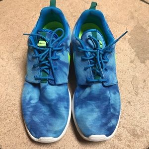 Men’s Nike Rosche Ones